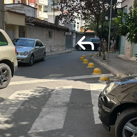 Green Apartment Tiran